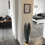 Vaz Haus Langerfeld Fuer Monteure, Tv, Wlan, Kueche, Nahe 3m Und Ede Apartmán