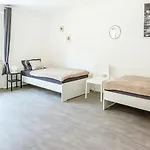 Vaz Haus Langerfeld Fuer Monteure, Tv, Wlan, Kueche, Nahe 3m Und Ede Apartmán *