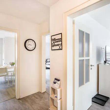 Vaz Apartments Haus Langerfeld Fuer Monteure, Tv, Wlan, Kueche, Nahe 3M Und Ede דירה *