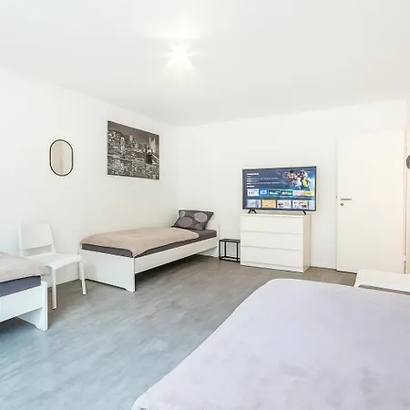 아파트 Vaz Haus Langerfeld Fuer Monteure, Tv, Wlan, Kueche, Nahe 3m Und Ede *