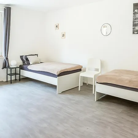 Vaz Haus Langerfeld Fuer Monteure, Tv, Wlan, Kueche, Nahe 3m Und Ede Appartamento *