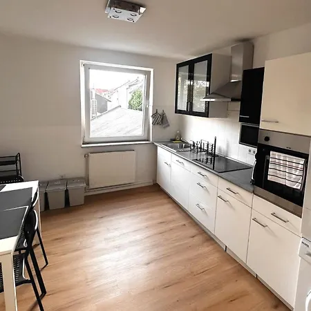 Vaz Haus Langerfeld Fuer Monteure, Tv, Wlan, Kueche, Nahe 3m Und Ede Appartamento Wuppertal