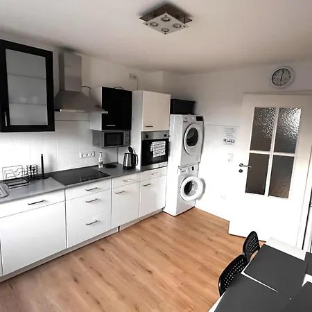 Vaz Apartments Haus Langerfeld Fuer Monteure, Tv, Wlan, Kueche, Nahe 3M Und Ede * וופרטל