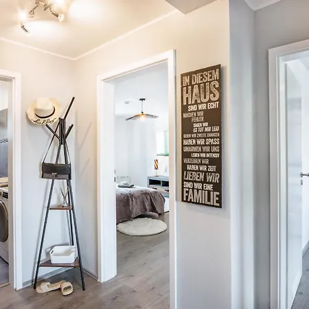 Vaz Haus Langerfeld Fuer Monteure, Tv, Wlan, Kueche, Nahe 3m Und Ede *