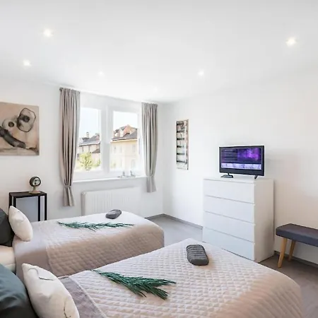 Vaz Haus Langerfeld Fuer Monteure, Tv, Wlan, Kueche, Nahe 3m Und Ede * Wuppertal