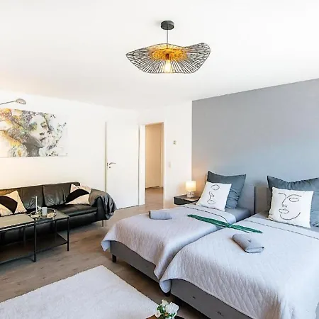 Appartamento Vaz Haus Langerfeld Fuer Monteure, Tv, Wlan, Kueche, Nahe 3m Und Ede *