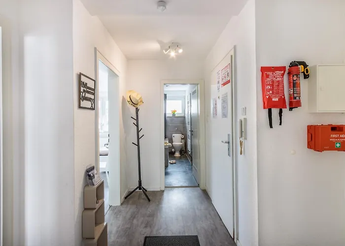 Appartement Vaz Haus Langerfeld Fuer Monteure, Tv, Wlan, Kueche, Nahe 3m Und Ede *