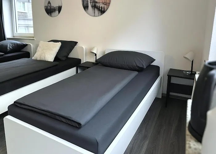 Vaz Haus Langerfeld Fuer Monteure, Tv, Wlan, Kueche, Nahe 3m Und Ede * Wuppertal