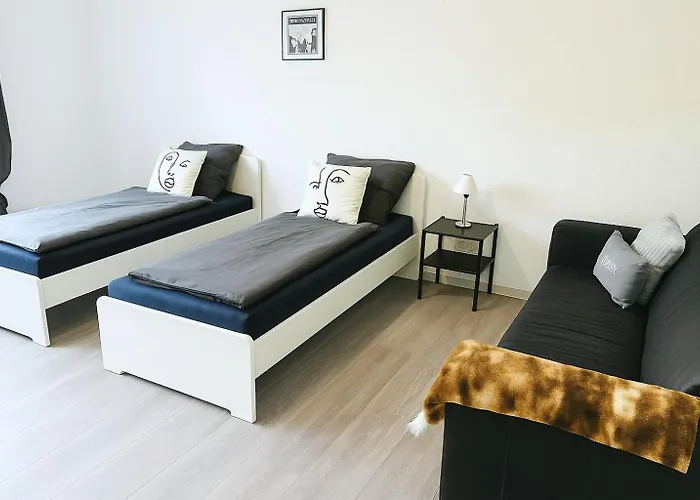 Vaz Haus Langerfeld Fuer Monteure, Tv, Wlan, Kueche, Nahe 3m Und Ede