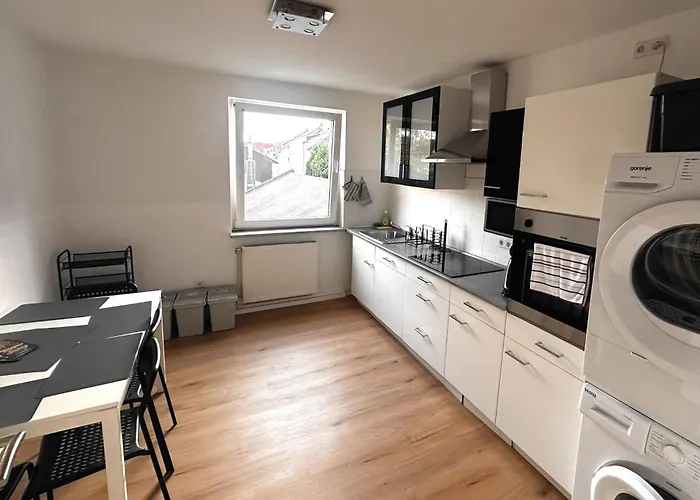 Vaz Haus Langerfeld Fuer Monteure, Tv, Wlan, Kueche, Nahe 3m Und Ede Appartement Wuppertal