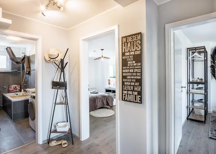 Vaz Haus Langerfeld Fuer Monteure, Tv, Wlan, Kueche, Nahe 3m Und Ede *