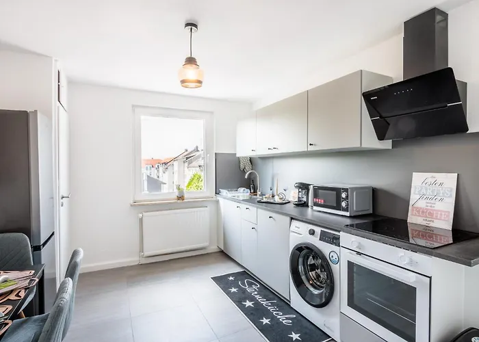 Vaz Haus Langerfeld Fuer Monteure, Tv, Wlan, Kueche, Nahe 3m Und Ede Appartamento