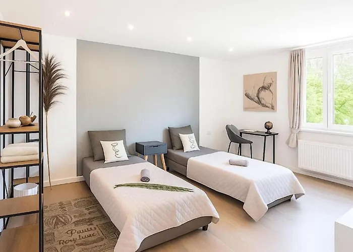 Vaz Haus Langerfeld Fuer Monteure, Tv, Wlan, Kueche, Nahe 3m Und Ede *